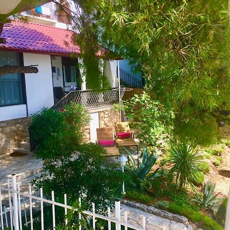 Beach House Starigrad Paklenica Bagian luar foto