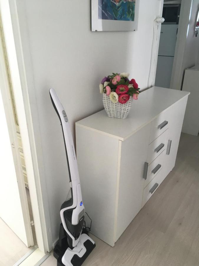 Beach House Starigrad Paklenica Bagian luar foto