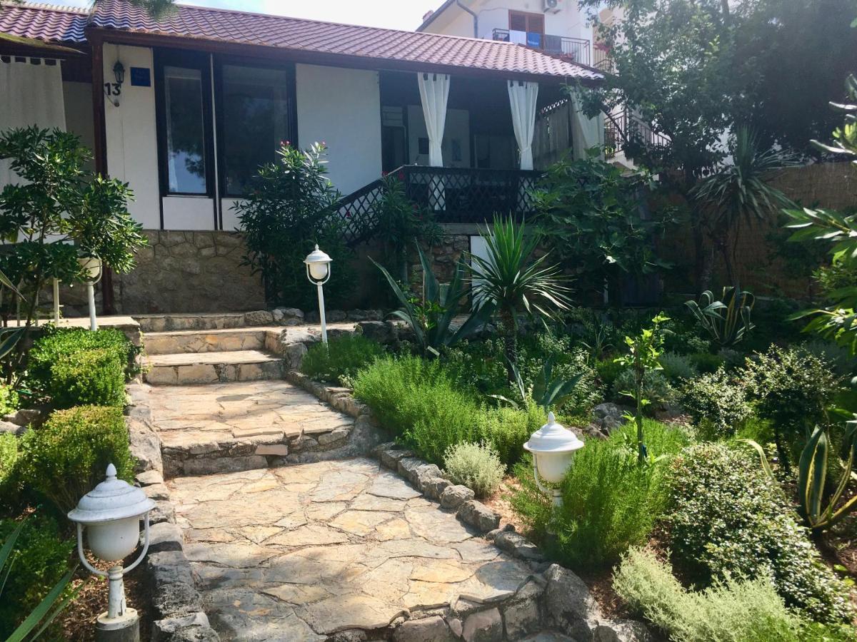 Beach House Starigrad Paklenica Bagian luar foto