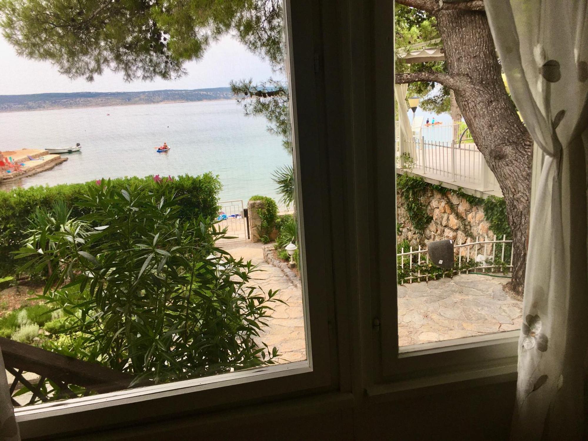 Beach House Starigrad Paklenica Bagian luar foto