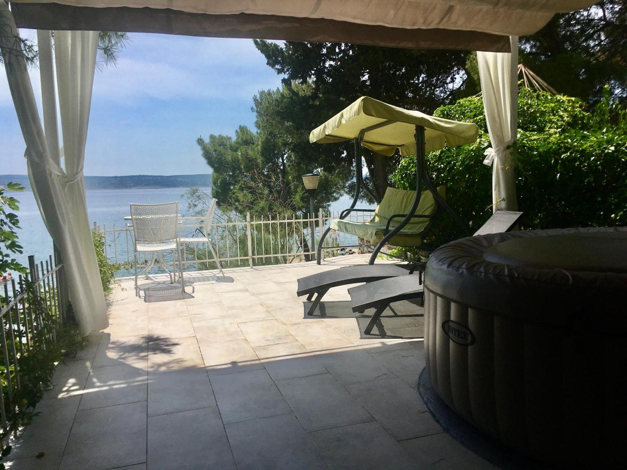 Beach House Starigrad Paklenica Bagian luar foto